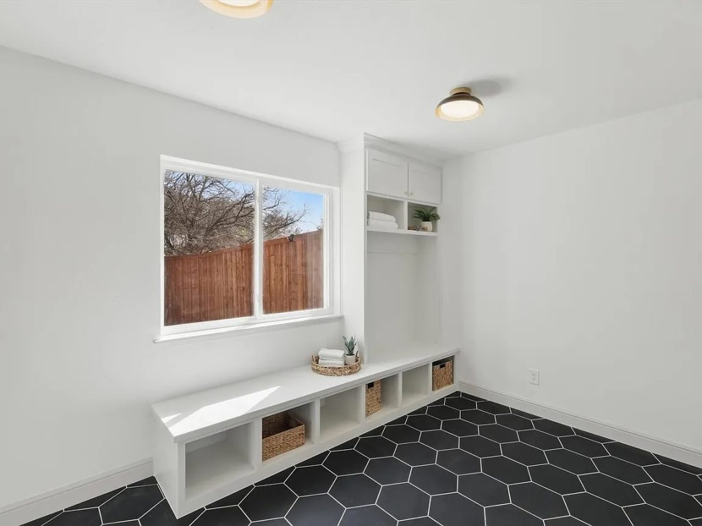 Built-in mudroom storage and bench